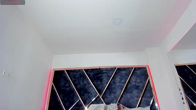 SusanaHenao online show from November 21, 5:11 pm