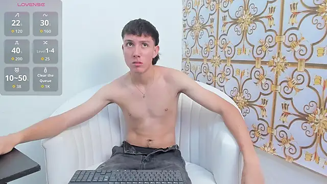 LittleDanny  online show from October 24, 5:53 pm