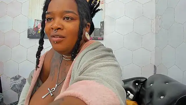 Anaa Fuentess online show from October 11, 11:53 am