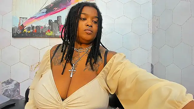 Anaa Fuentess online show from February 13, 11:39 am