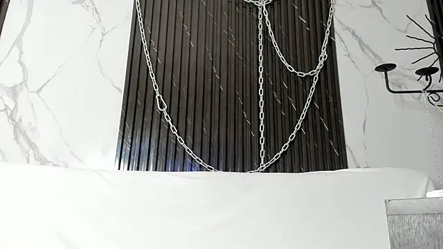 Snapshot of Tatis__ chatting on February 5, 8:02 pm Tatis online show from February 5, 8:02 pm