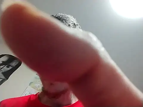 Snapshot of jizzyglizzy92 chatting on September 13, 11:37 pm jizzyglizzy92 online show from September 13, 11:37 pm