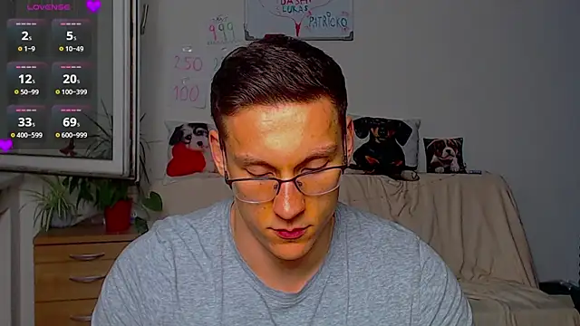 ZeinMiracles online show from April 11, 9:52 pm