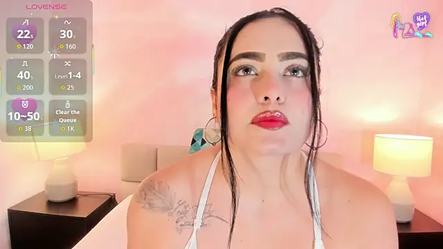 Snapshot of sofiiacarson chatting on April 7, 7:36 pm sofiiacarson online show from April 7, 7:36 pm