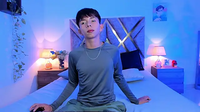 Hyunjin Son online show from October 21, 8:31 pm