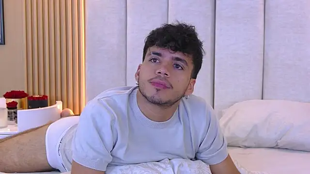 AlexanderJordan online show from January 11, 4:34 pm