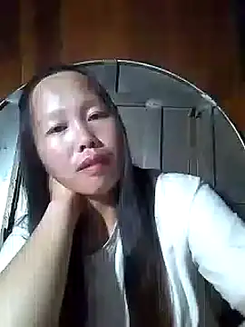 Snapshot of llm-bae chatting on September 13, 12:16 pm llm-bae online show from September 13, 12:16 pm