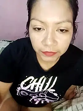 Snapshot of Alexxxia69 chatting on September 18, 2:57 am Alexxxia69 online show from September 18, 2:57 am