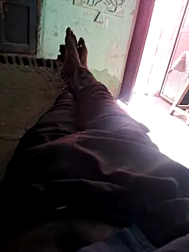 Snapshot of parmila203 chatting on March 11, 3:45 am parmila203 online show from March 11, 3:45 am