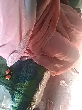 Snapshot of parmila203 chatting on March 13, 2:51 am parmila203 online show from March 13, 2:51 am