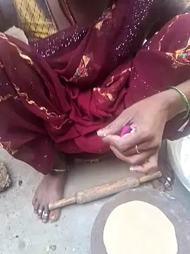 Snapshot of parmila203 chatting on March 14, 2:17 am parmila203 online show from March 14, 2:17 am