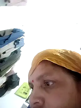 Snapshot of Payal950 chatting on February 11, 10:48 pm Payal950 online show from February 11, 10:48 pm