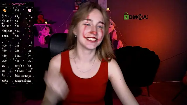 Snapshot of beauty_ginger_ chatting on October 25, 9:06 am beauty ginger  online show from October 25, 9:06 am