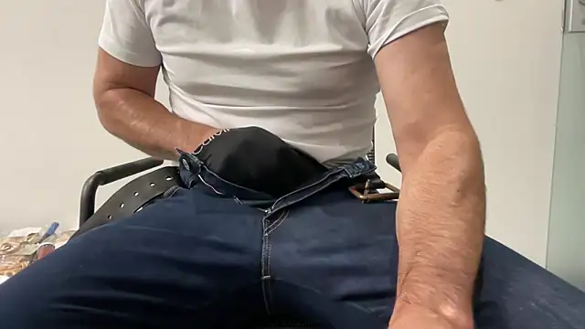 harrys74 online show from November 3, 4:30 pm