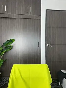 NaughtyNinnaXXX online show from November 4, 10:09 pm