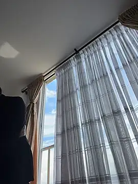 AlannaEvons online show from March 28, 4:17 pm