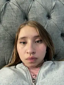 mia skys online show from January 16, 2:37 am