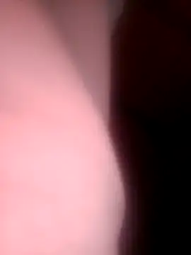 Snapshot of isabella_brown1 chatting on March 6, 8:44 am isabella brown1 online show from March 6, 8:44 am