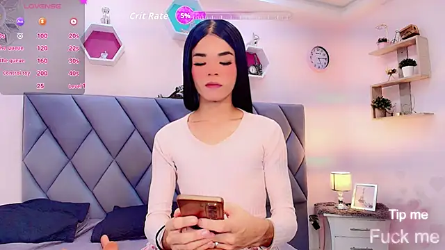 Amira Ember online show from September 9, 8:41 pm