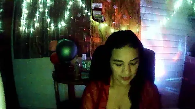 MiiaVelasquez online show from December 20, 4:41 am