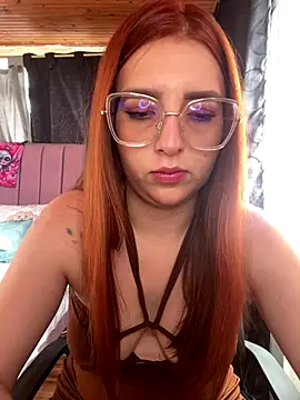 CoraVibes online show from October 25, 12:13 pm