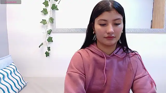 Snapshot of louis_k chatting on February 7, 11:36 am louis k online show from February 7, 11:36 am