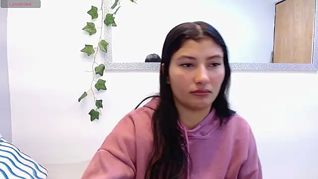 Snapshot of louis_k chatting on February 13, 11:17 am louis k online show from February 13, 11:17 am