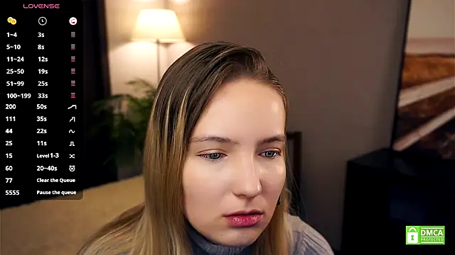 HongTomczak online show from October 8, 7:39 am