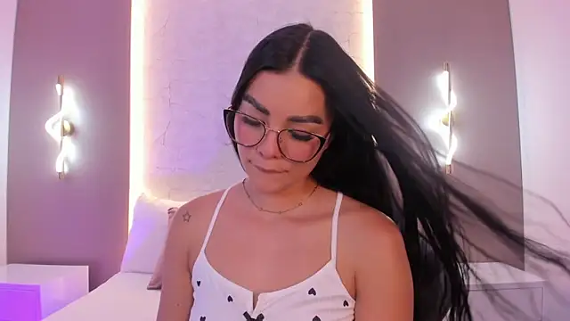 emily tolson online show from March 2, 7:21 pm