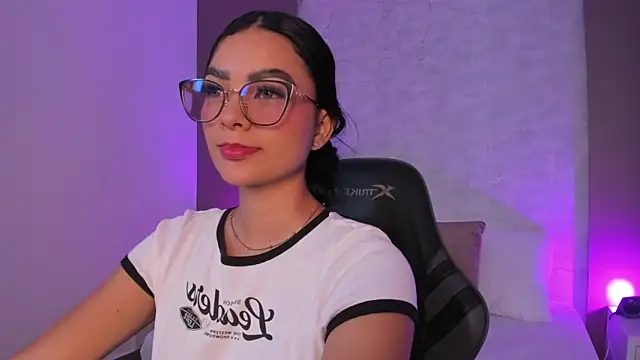 emily tolson online show from March 30, 2:40 pm