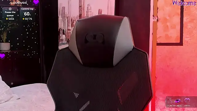 Snapshot of IanGilbert chatting on March 3, 8:48 pm IanGilbert online show from March 3, 8:48 pm