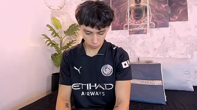 Tyler durten online show from October 5, 3:27 am