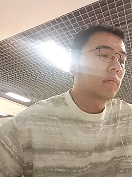 Snapshot of nnnnnan9527 chatting on September 28, 2:06 am nnnnnan9527 online show from September 28, 2:06 am