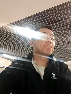 Snapshot of nnnnnan9527 chatting on October 15, 7:41 am nnnnnan9527 online show from October 15, 7:41 am