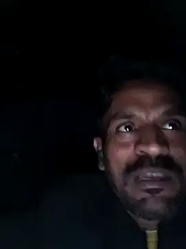 Snapshot of Mr_xxx007@xh chatting on February 7, 12:53 pm Mr xxx007xh online show from February 7, 12:53 pm