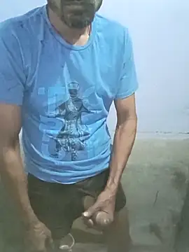 Snapshot of Mr_xxx007@xh chatting on March 8, 1:14 am Mr xxx007xh online show from March 8, 1:14 am