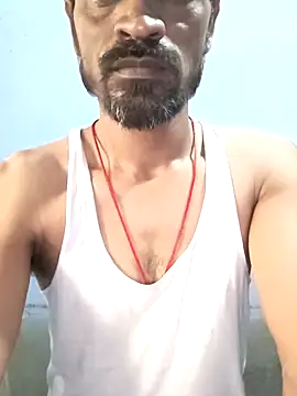 Snapshot of Mr_xxx007@xh chatting on March 11, 2:06 am Mr xxx007xh online show from March 11, 2:06 am