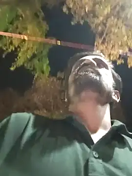 Snapshot of Mr_xxx007@xh chatting on March 13, 4:46 pm Mr xxx007xh online show from March 13, 4:46 pm