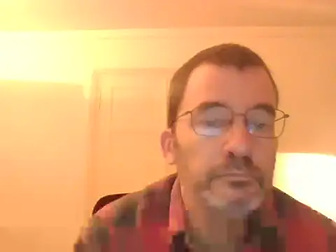 Snapshot of stallionrider88 chatting on November 15, 4:14 pm stallionrider88 online show from November 15, 4:14 pm