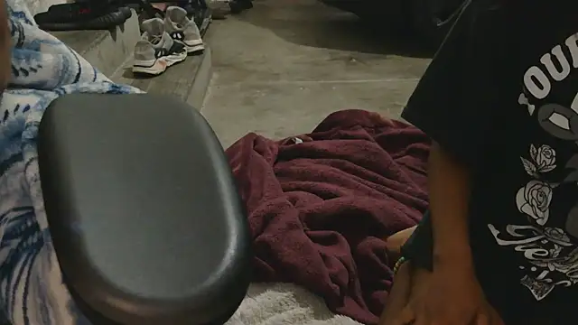 Gmajor online show from November 18, 3:34 am