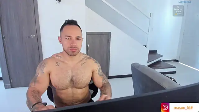 Snapshot of Scarlett_Luxe chatting on May 20, 1:06 pm Scarlett Luxe online show from May 20, 1:06 pm