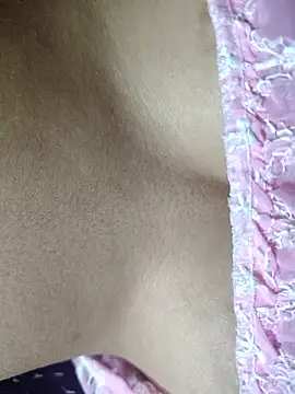 Snapshot of Hot_pooja55 chatting on February 6, 7:23 am Hot pooja55 online show from February 6, 7:23 am