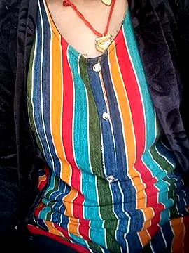 Hot tin74 online show from November 1, 6:48 am