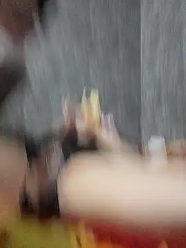 Snapshot of khammy86 chatting on September 22, 1:07 am khammy86 online show from September 22, 1:07 am