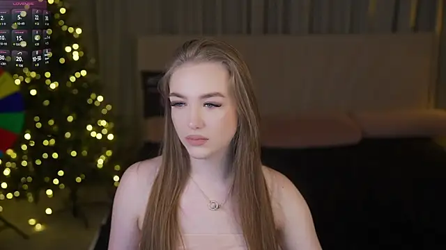 Ella 054 online show from December 16, 7:30 pm