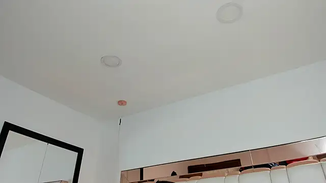 CarolinaFerrer online show from October 31, 3:35 pm