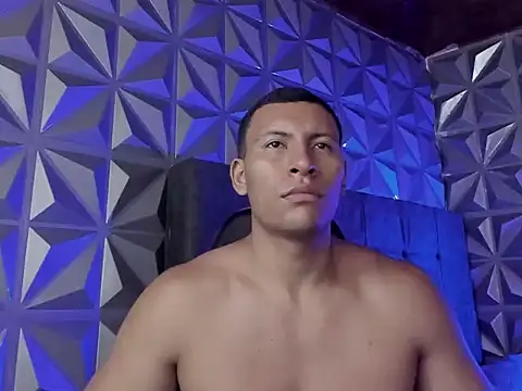 Snapshot of Arthur_Masson chatting on February 21, 3:18 am Arthur Masson online show from February 21, 3:18 am