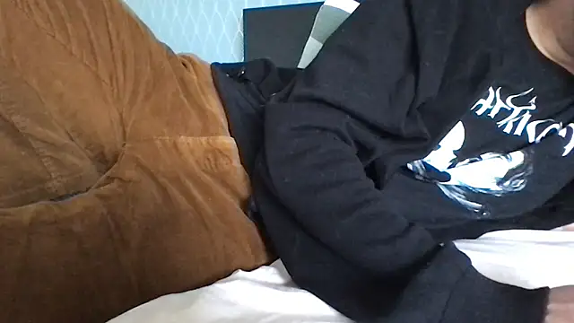 Snapshot of TomieSoichi chatting on September 27, 4:23 pm TomieSoichi online show from September 27, 4:23 pm