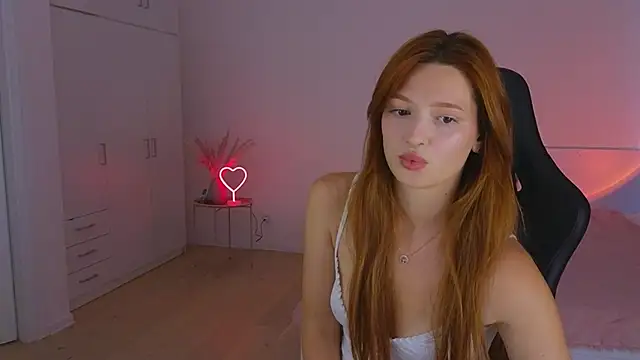 CuteAriel7 online show from June 29, 4:51 pm