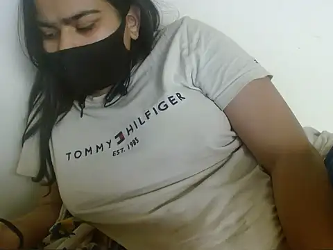 Nataliya Singh online show from March 1, 6:26 am